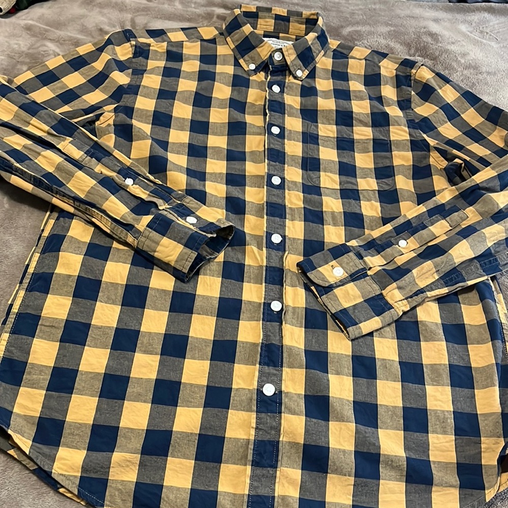 Men’s St. John’s Bay button down